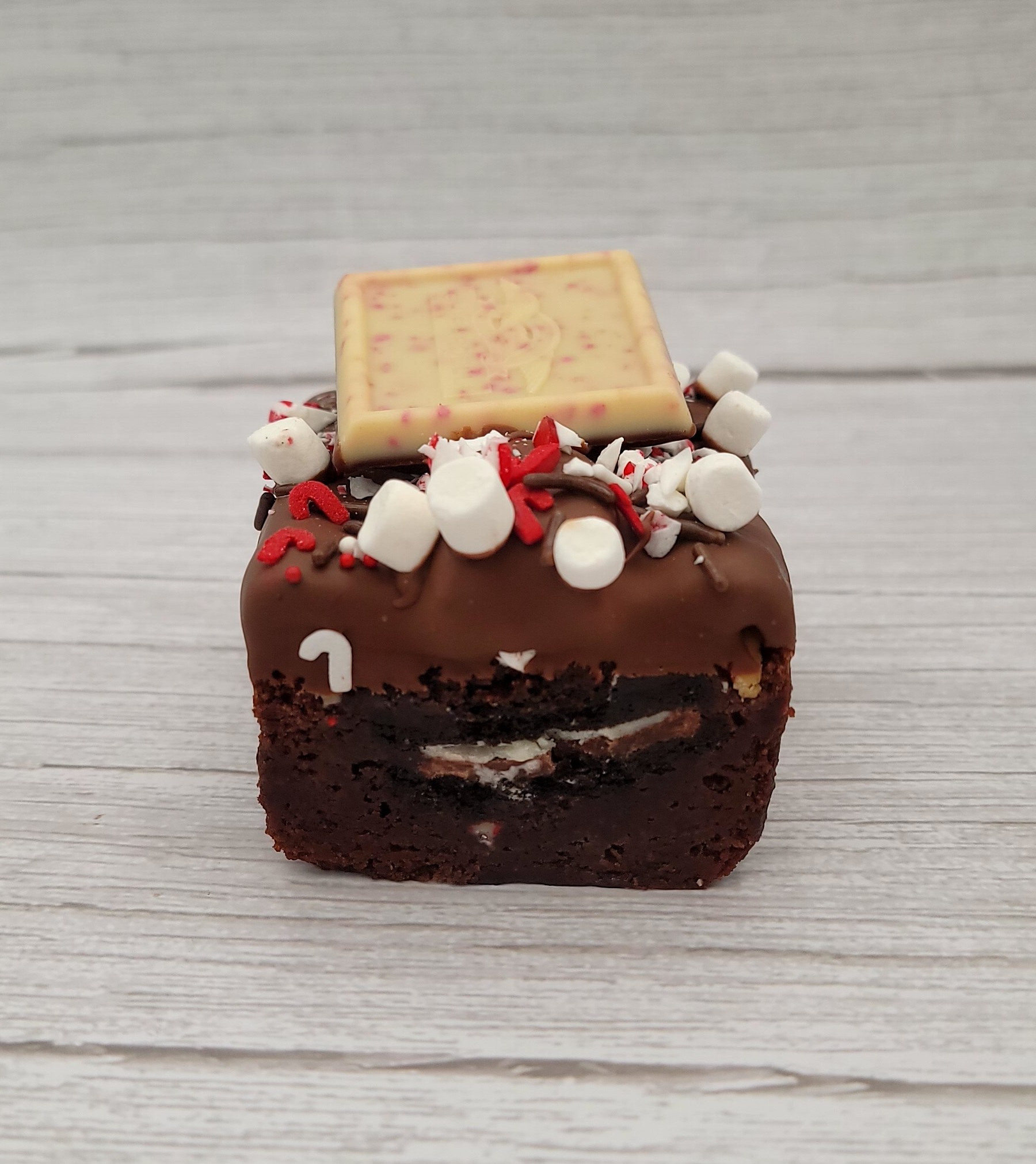 HOLIDAY FEATURE BOX - See Y'all in 2026! - Image 4